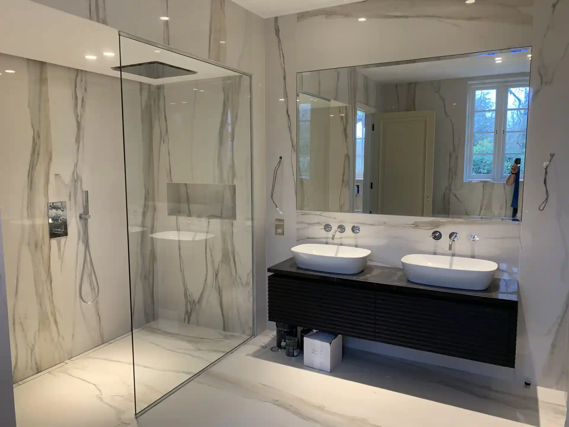 7d4e0562-ff41-4649-893a-a2f85a2c32de