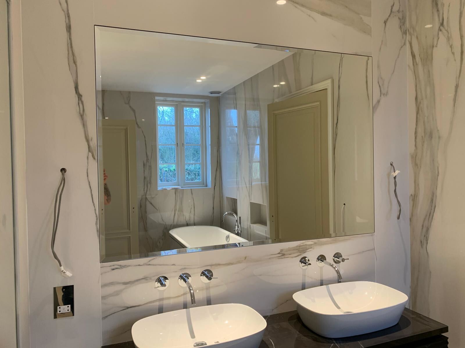 Bespoke Mirrors Installation Harefield, Uxbridge | IM Glass