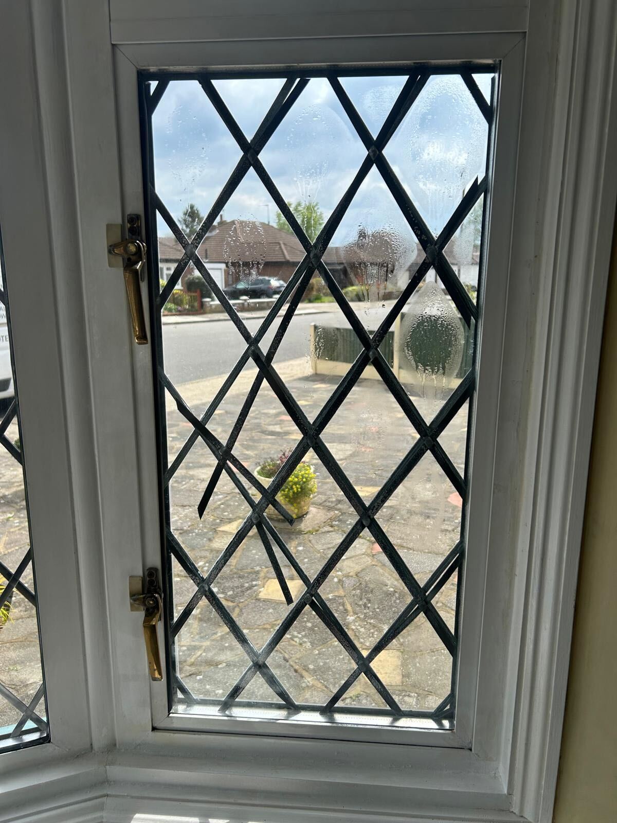 Broken down double glazed unit in Harefield before replacement by IM Glass